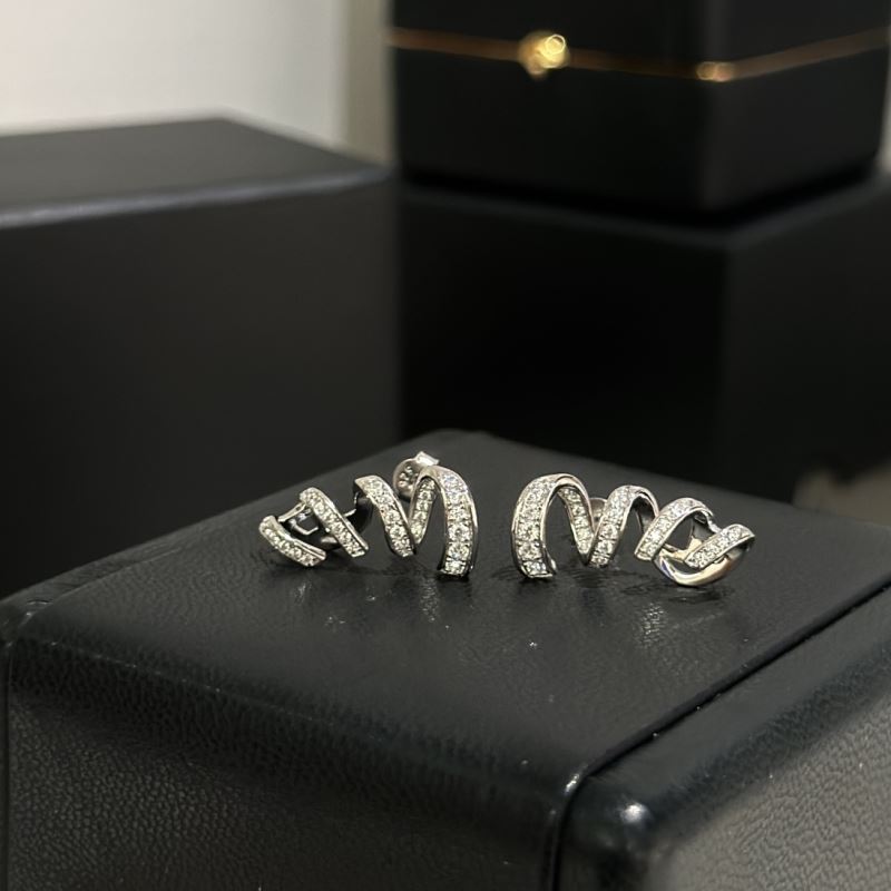 CHAUMET